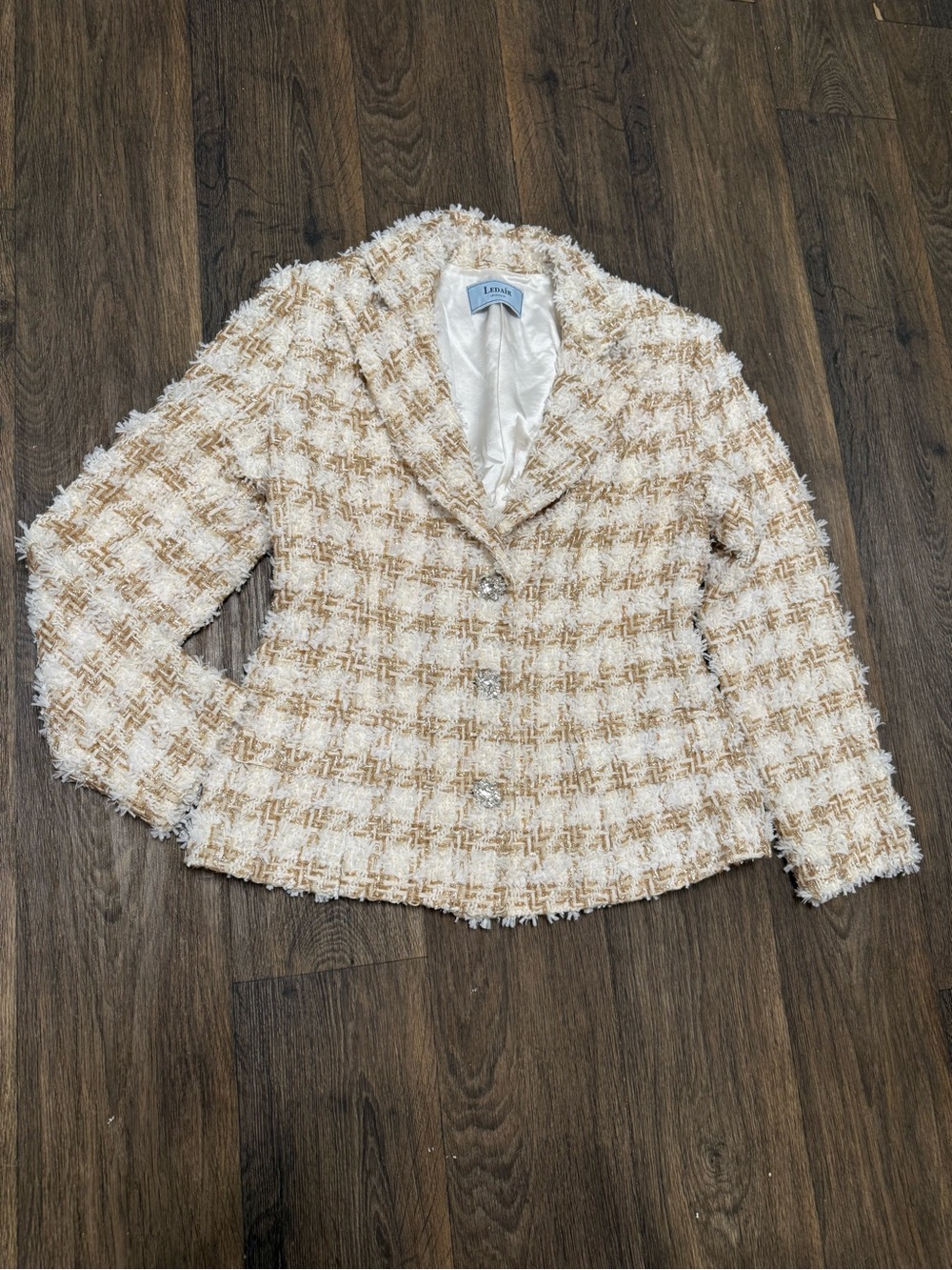 LEDAÍR Los Angeles Élodie Tweed Blazer Chanel style tan and cream Size 38 or 6